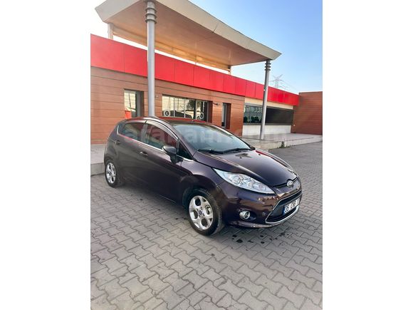 Sahibinden Ford Fiesta 1.4 TDCi Titanium 2011 Model İzmir