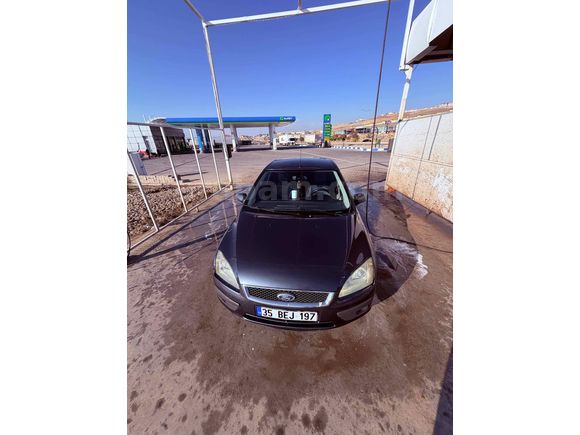 Sahibinden Ford Focus 1.6 TDCi Ghia 2006 Model 