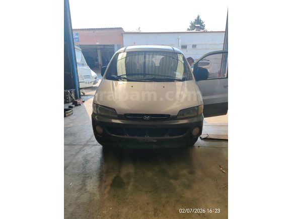 Galeriden Hyundai Starex Minibüs Uşak