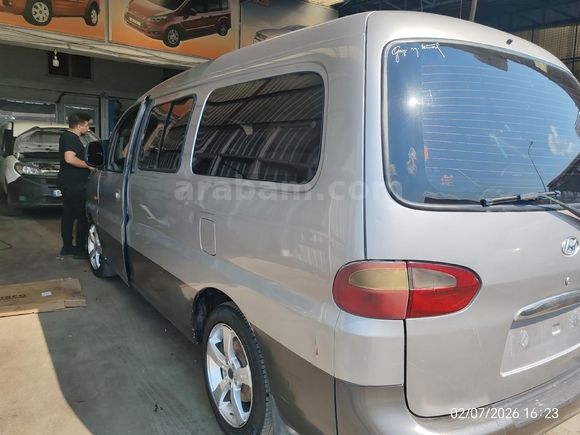 Galeriden Hyundai Starex Minibüs Uşak