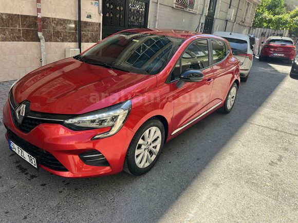 Sahibinden Renault Clio 1.0 TCe Touch 2022 Model 