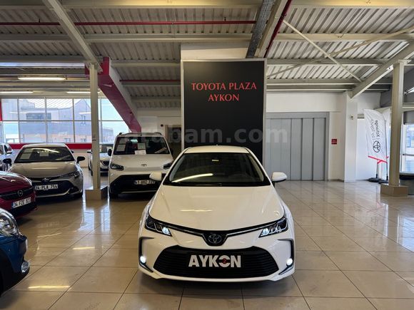 2022 TOYOTA COROLLA 1.8 HYBRID DREAM e-CVT