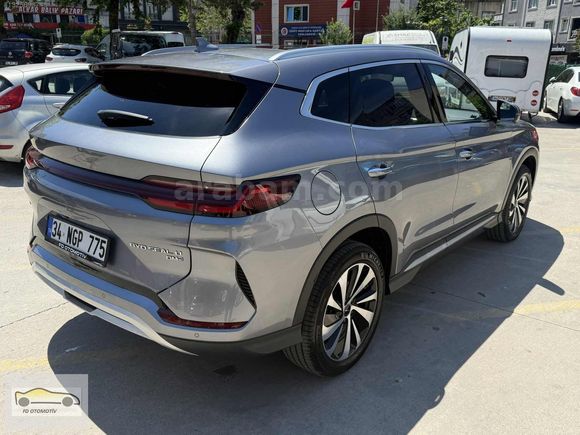 HATASIZ BOYASIZ DEĞİŞENSİZ HASAR KAYITSIZ 4X4 BYD PHEV