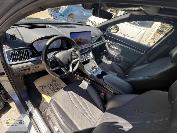 HATASIZ BOYASIZ DEĞİŞENSİZ HASAR KAYITSIZ 4X4 BYD PHEV