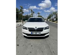 Sahibinden Skoda SuperB 1.6 TDI Prestige 2018 Model İstanbul 187.300 km Beyaz