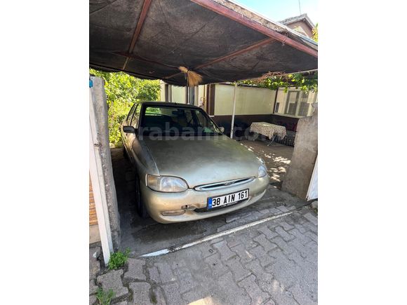 Sahibinden Ford Escort 1.6 CL 1996 Model