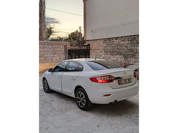 Sahibinden Renault Fluence 1.5 dCi Touch 2015 Model