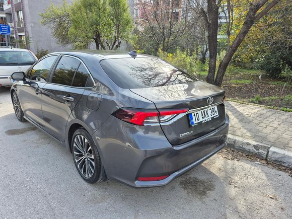 Sahibinden Toyota Corolla 1.5 Flame X-Pack 2023 Model 