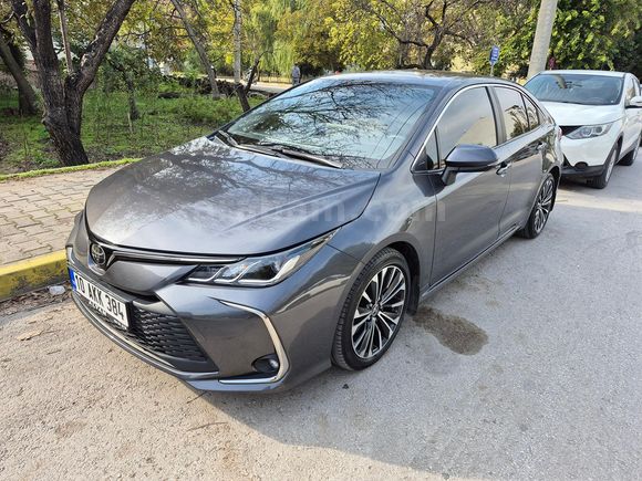 Sahibinden Toyota Corolla 1.5 Flame X-Pack 2023 Model 