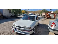 Sahibinden Opel Vectra 1.8 GL 1995 Model Ankara
