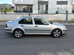 Galeriden Volkswagen Bora otomatik vites 1.6 Comfortline 2003 Model Diyarbakır