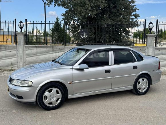 SAYGIN OTOMOTİV'DEN HATASIZ DEĞİŞENSİZ VECTREA B