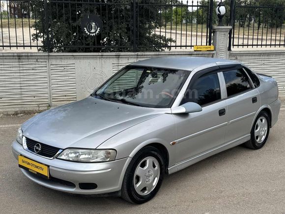 SAYGIN OTOMOTİV'DEN HATASIZ DEĞİŞENSİZ VECTREA B