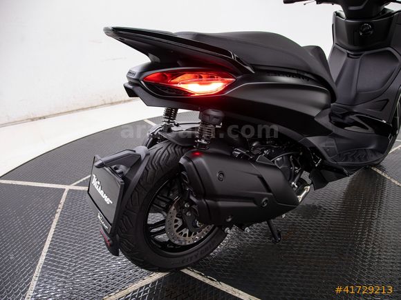 -MİSANO- 2023 PİAGGİO BEVERLY 400HPE DEEPBLACK SPECİAL EDİTİON+