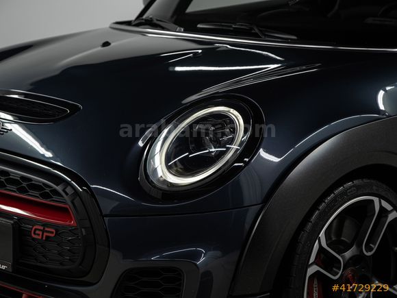 -MİSANO- 2020 MİNİ JOHN COOPER WORKS GP3 No: 1424 / 3000