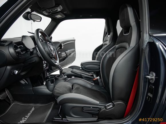 -MİSANO- 2020 MİNİ JOHN COOPER WORKS GP3 No: 0993 / 3000