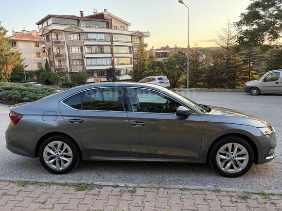Sahibinden Skoda Octavia 1.0 e-Tec Premium 2023 Model 