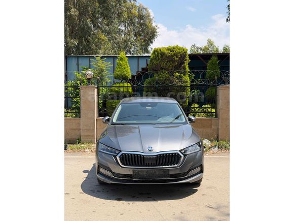 Sahibinden Düşük Km 2023 Skoda Octavia