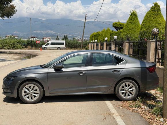 Sahibinden Düşük Km 2023 Skoda Octavia