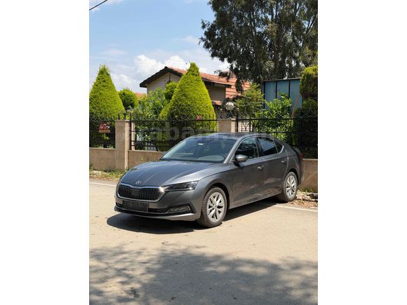 Sahibinden Düşük Km 2023 Skoda Octavia