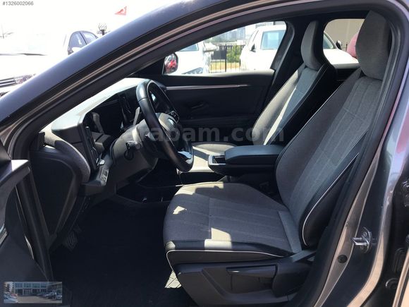 HATASIZ 2023 RENAULT MEGANE E-TECH TECHNO EV60 57.000 KM.DE