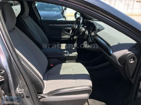 HATASIZ 2023 RENAULT MEGANE E-TECH TECHNO EV60 57.000 KM.DE