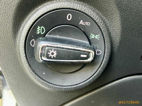 2013 LEON HATASIZ CAM TAVAN-LED PAKET 102.000 KM'DE K.K 12 TKST
