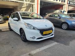 2014 MODEL PEUGEOT 208 DİZEL OTOMATİK 146000 KM.DE.