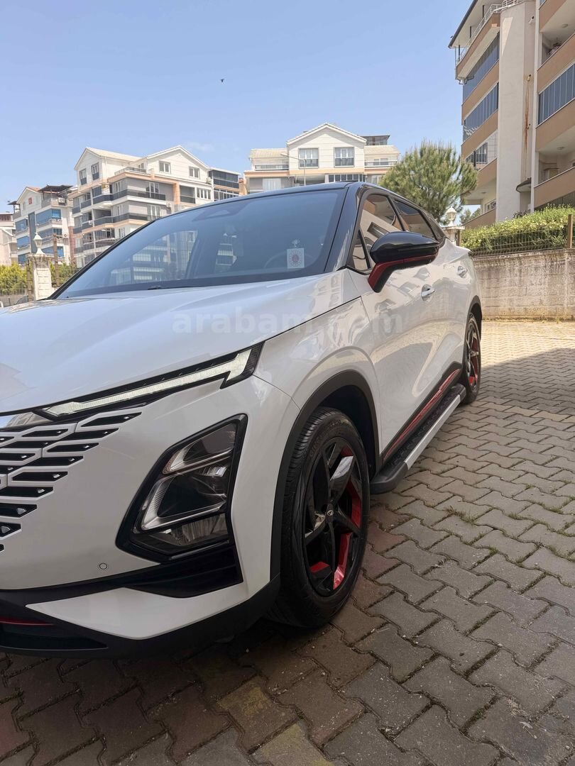 Sahibinden Chery Omoda 5 1.6 T-GDI Excellent 2023 Model Bursa 34.900 km Beyaz 6