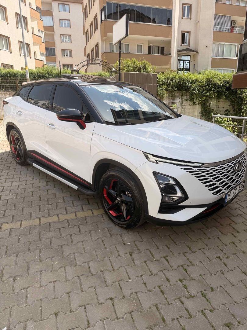 Sahibinden Chery Omoda 5 1.6 T-GDI Excellent 2023 Model Bursa 34.900 km Beyaz 2
