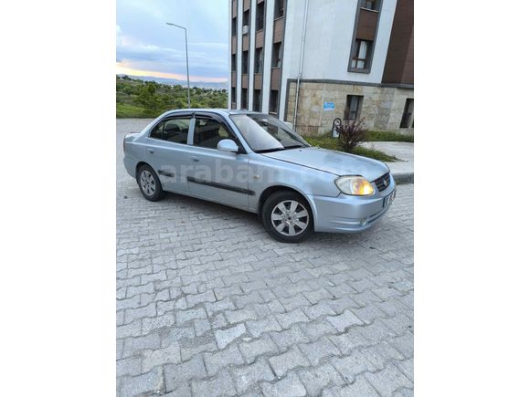 Sahibinden Hyundai Accent 1.6 Admire 2005 Model 