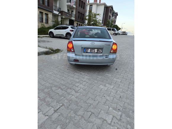 Sahibinden Hyundai Accent 1.6 Admire 2005 Model 