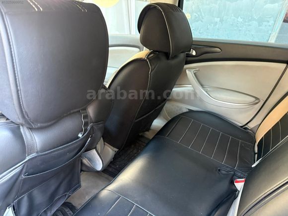 2015 MODEL DİZEL OTOMATİK 255 BİN KM'DE CİTROEN C5
