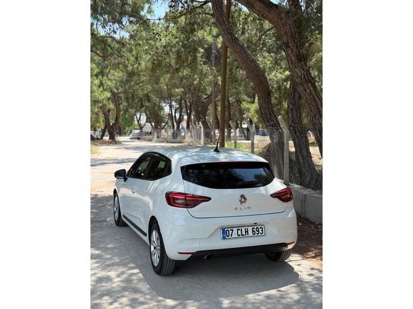 Sahibinden Renault Clio 1.0 SCe Joy 2022 Model