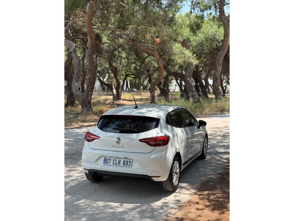 Sahibinden Renault Clio 1.0 SCe Joy 2022 Model
