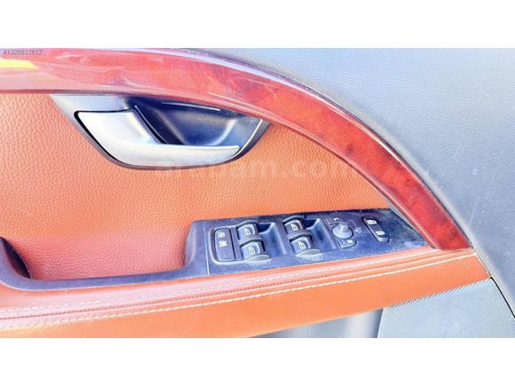 VOLVO S80 4.4 V8 4 ÇEKER ÖZEL SERİ