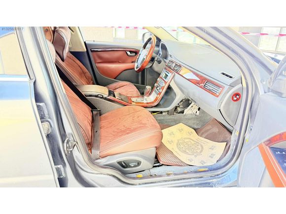 VOLVO S80 4.4 V8 4 ÇEKER ÖZEL SERİ