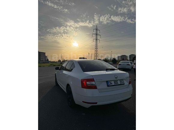 Sahibinden Skoda Octavia 1.6 TDI Optimal 2018 Model 