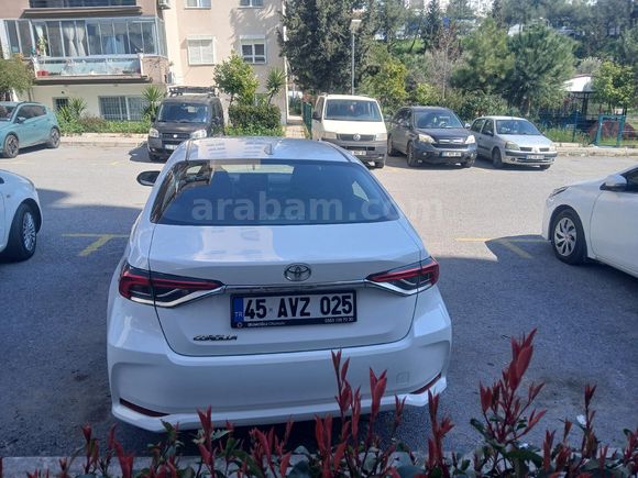 Sahibinden Toyota Corolla 1.5 Dream 2022 Model