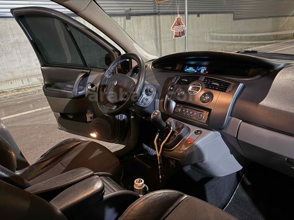 Sahibinden Renault Scenic 1.6 Exception 2005 Model Adana