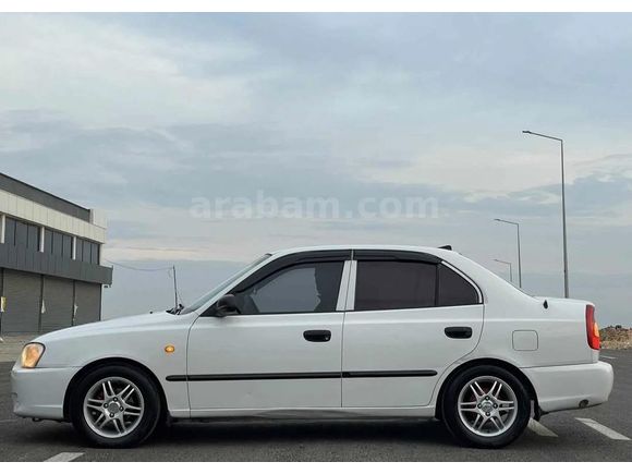 Sahibinden Hyundai Accent 1.3 LX 2002 Model