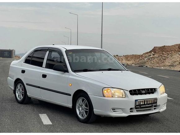 Sahibinden Hyundai Accent 1.3 LX 2002 Model