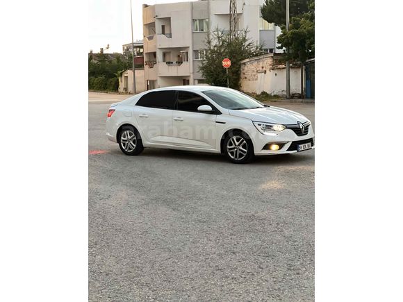 Sahibinden Renault Megane 1.6 Joy 2018 Model 