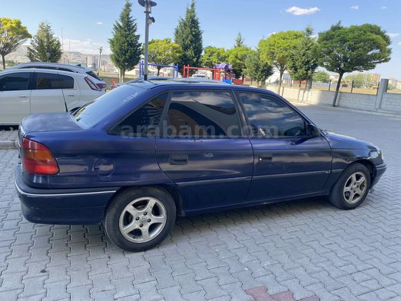 Sahibinden Opel Astra 1.6 GLS 1997 Model 