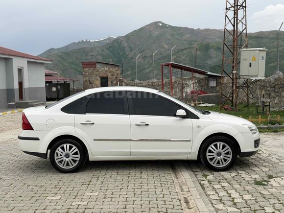 Sahibinden Ford Focus 1.6 Trend 2006 Model 