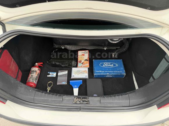 Sahibinden Ford Focus 1.6 Trend 2006 Model 