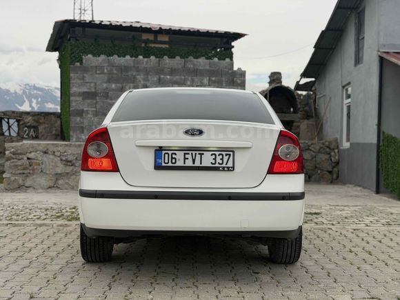 Sahibinden Ford Focus 1.6 Trend 2006 Model 