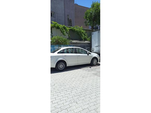 Sahibinden Fiat Linea 1.3 Multijet Active Plus 2011 Model  250.200 km Beyaz