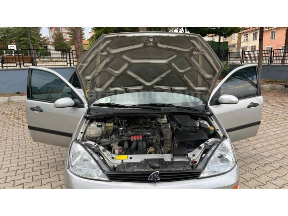 Galeriden Ford Focus 1.6 Ambiente 2000 Model Kütahya