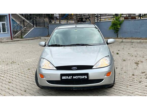 Galeriden Ford Focus 1.6 Ambiente 2000 Model Kütahya